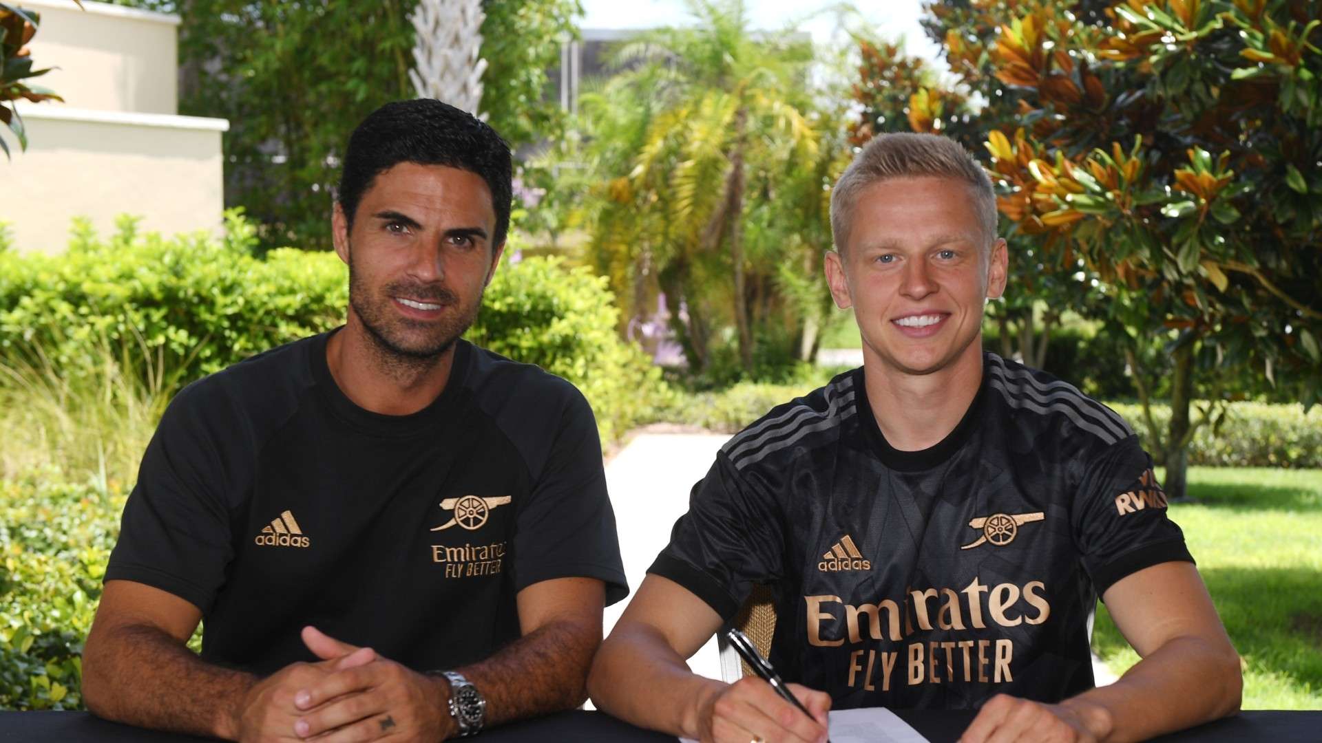 年中风光无 年中风光无