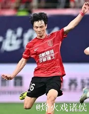 杨明洋坦言磨合不是问题 塞尔吉尼奥自信能做得更好 杨明洋坦言磨合不是问题 塞尔吉尼奥自信能做得更好